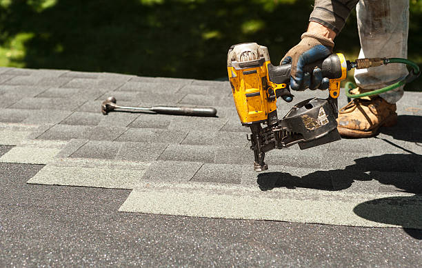 Best Flat Roof Repair Services  in Clinton, MS